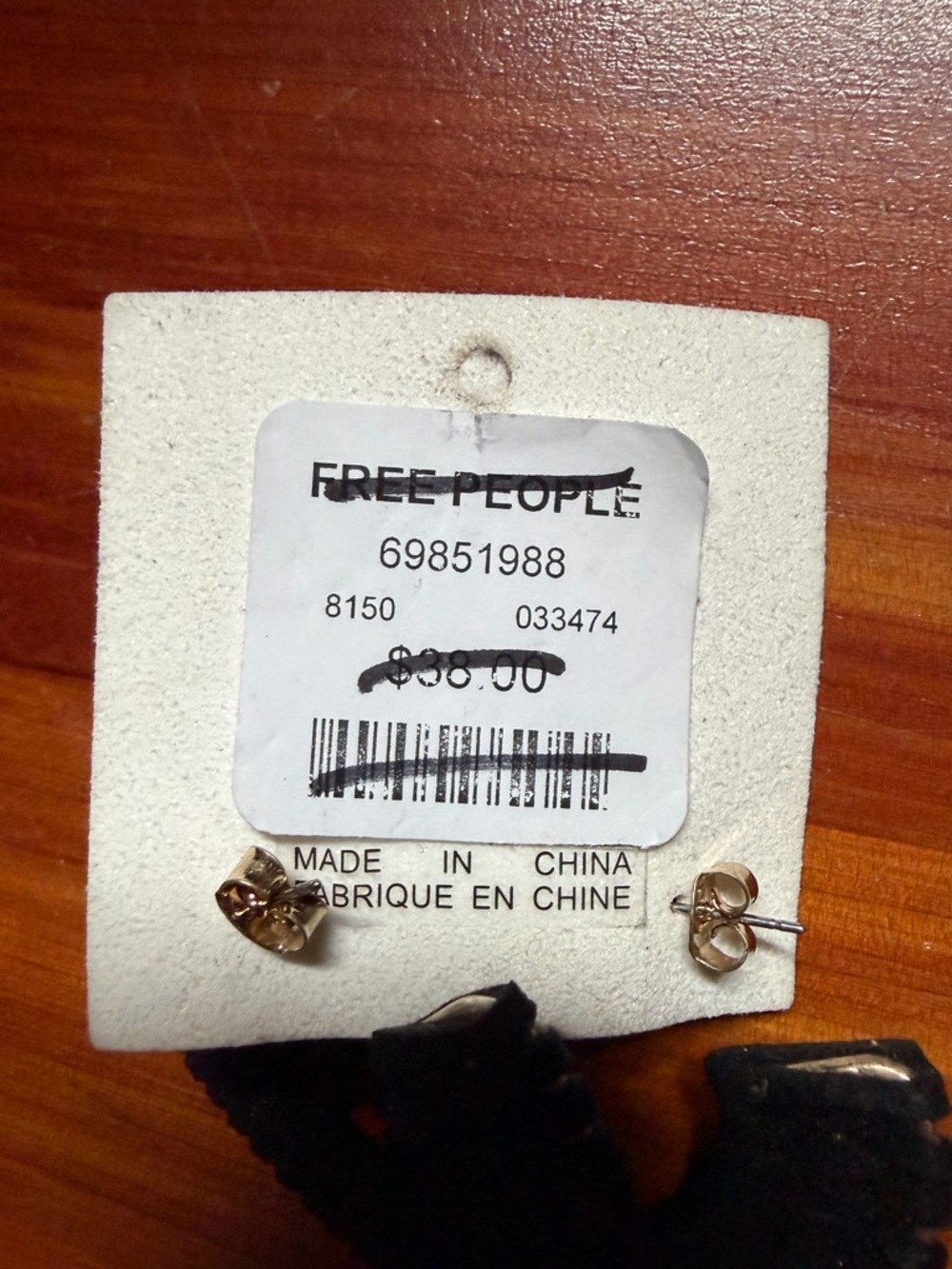 Free People See If I Care Woven Hoop Earrings in Black NWT - Picture 5 of 6